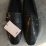 Ladies BNWT shoes size 6 Image 5