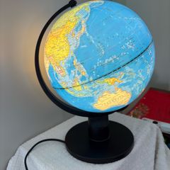 globe lamp