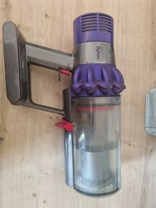 Dyson Cyclone V10