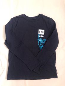 GAP long sleeve top - sz m (age 8 to 9)