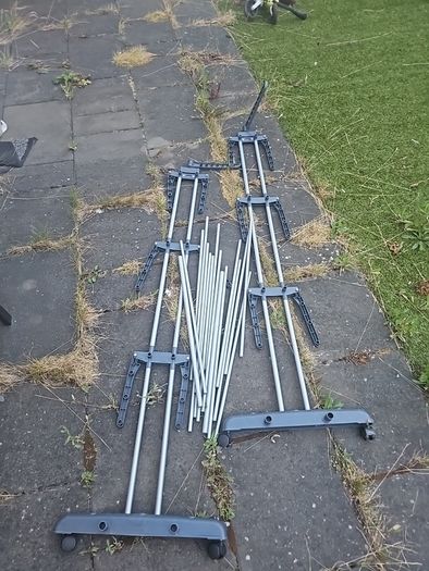 clothes hanger
