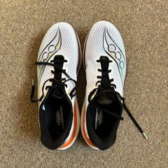 Saucony Endorphin Azura