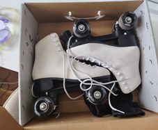 Rolling skates size 5