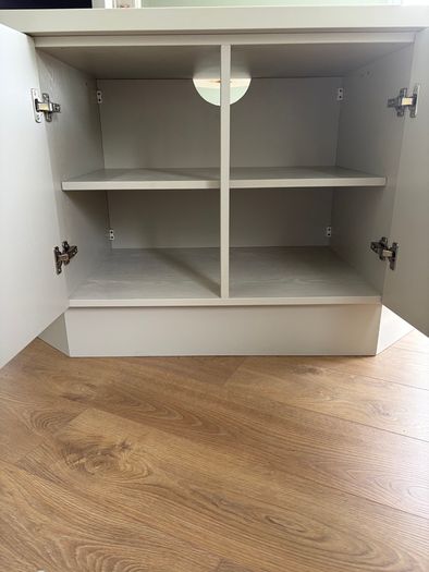 Tv corner unit