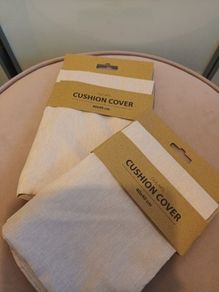 2 x cushion covers