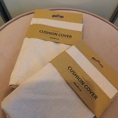 2 x cushion covers