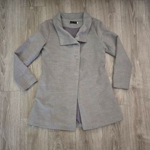 Light grey coat, size L