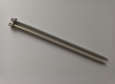 Knitting Needles - 8mm