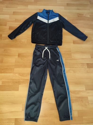 Tracksuit Junior - never worn