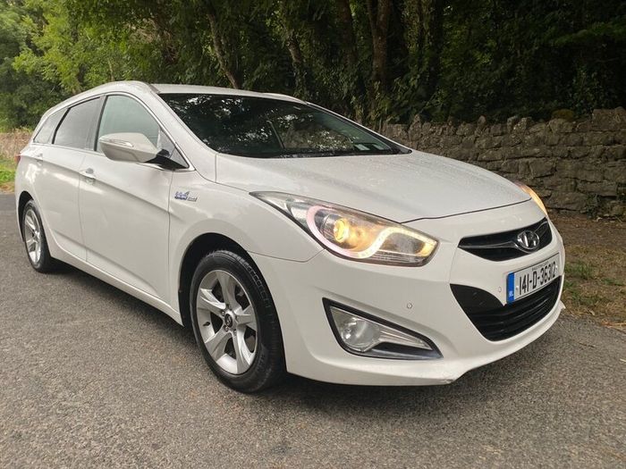Hyundai I40 Luxury Touring Nct 7/27 Beautiful Exa