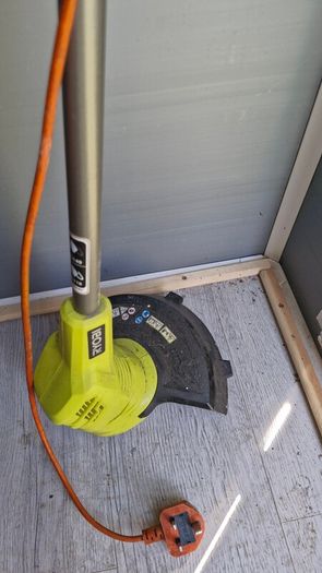 Ryobi electric Strimmer