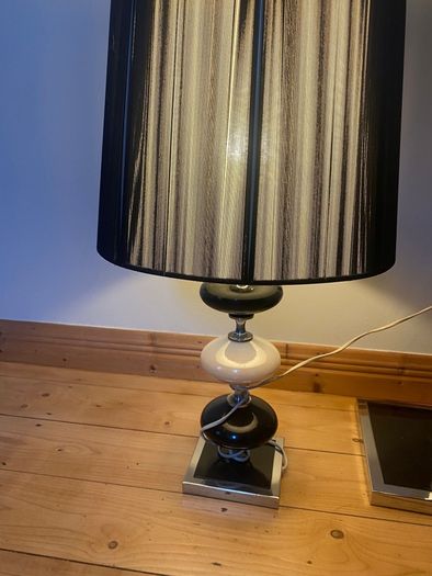 set of lamps