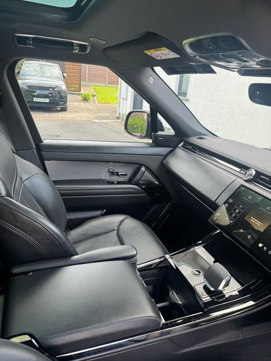 232 Land Rover Range Rover Sport D300