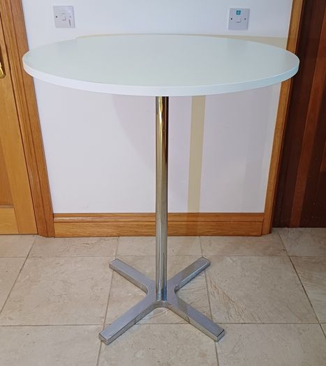 Herman Miller Round Bar Table
