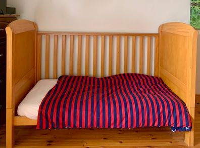 Cot / Cotbed