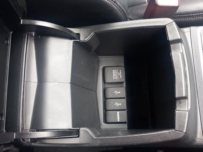 Honda CR-V 2016 Executive Model 160bhp AWD
