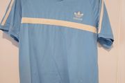 Adidas T-Shirt