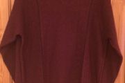 Mens jumper. Size Medium. Wine. New