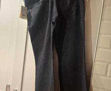 Bootcut Regular Black Jeans. W38 L32.