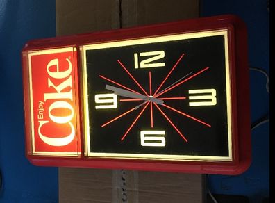 Coca Cola Lighted Clock Year 1984 rare