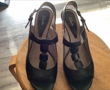Clarks Sandals leather size 7