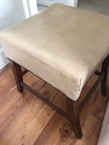 piano stool