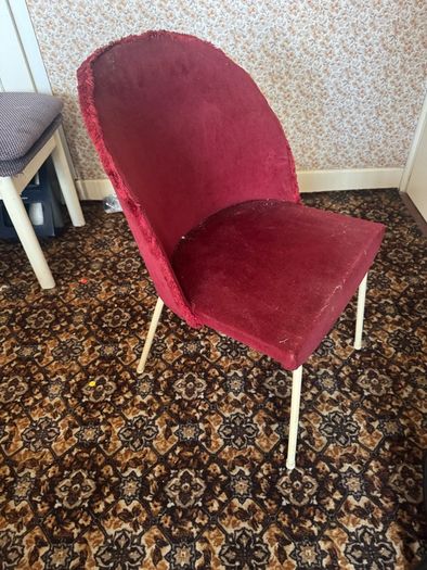 vintage child's chair read full ad
