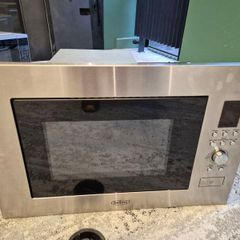 Belling mirowave 23L 900W