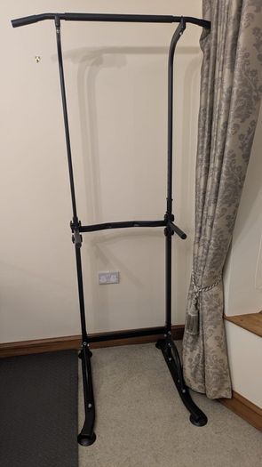 pull up bar