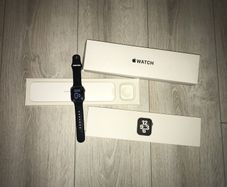 Apple Watch SE