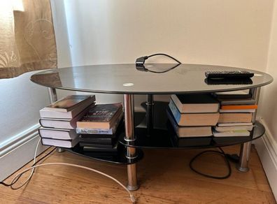 Oval Glass & Chrome TV Stand / Coffee Table