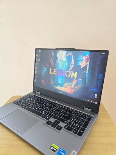 Laptop Gaming Lenovo Legion LOQ RTX 5050 i5-13450hx