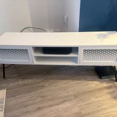 TV Unit
