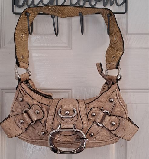 guess bag