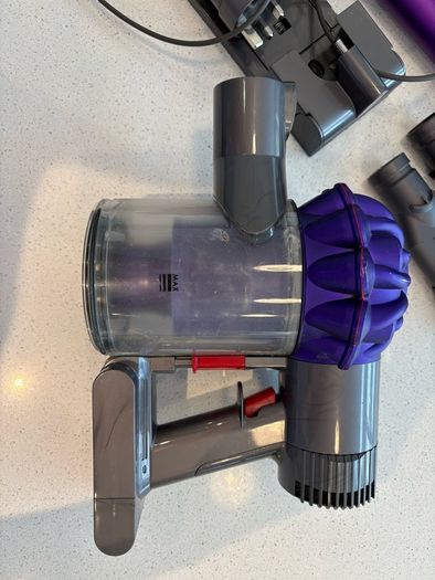 Dyson V6 Animal Hoover