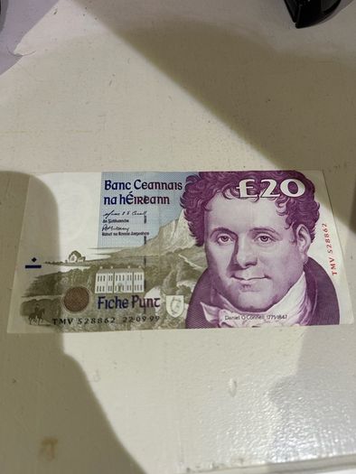 Irish 20 pound banknote