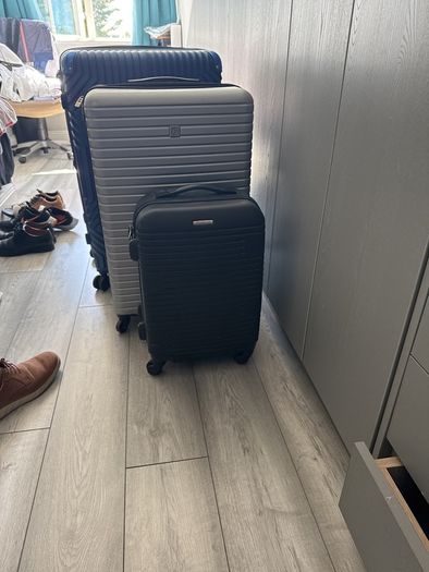 Black carryon suitcase