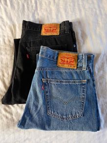 Men's Levi Jeans W34L30 555 and 565