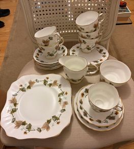Arklow Fine China 21 Piece Tea Set
