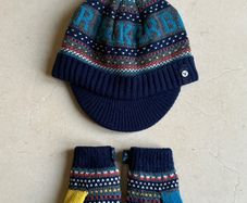 Brand New Ted Baker Hat & Mitts Set