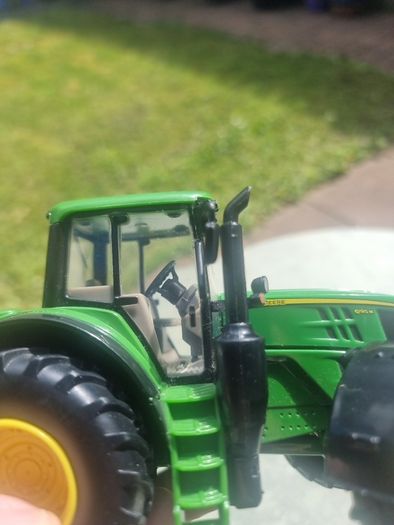 Britains 43150 - John Deere Tractor, 6195 M