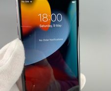 Apple iPhone 8