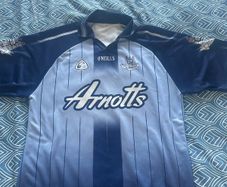 Original 2004-2006 Dublin jersey size L