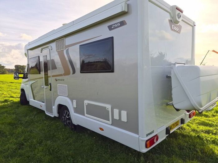 Camper