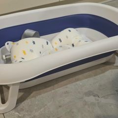 Ricokids RK-280 foldable baby bath tub in excellent, like-new condition