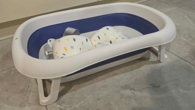 Ricokids RK-280 foldable baby bath tub in excellent, like-new condition