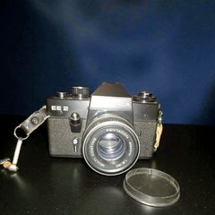 Praktica EE2 with Pentacon lenses