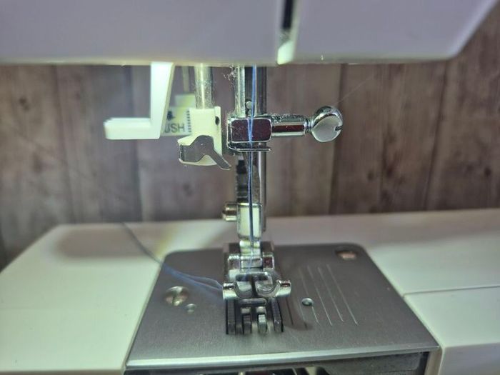 Singer Tradition 2282 sewing machine