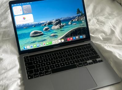 MacBook Pro M1 16Gb RAM 2TB Drive
