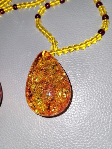 Necklace pendants